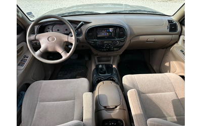 Toyota Sequoia 4.7i ГАЗ - автомобили, коли, обяви за нови и употребявани 9