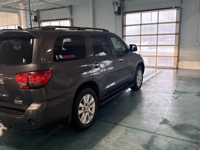 Toyota Sequoia 5.7 PLATINUM - автомобили, коли, обяви за нови и употребявани 3