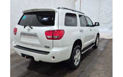 toyota-sequoia - 3
