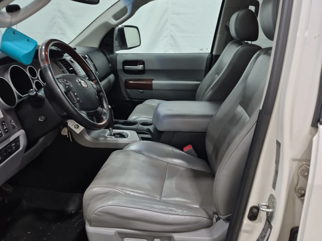 Toyota Sequoia 5.7 PLATINUM - автомобили, коли, обяви за нови и употребявани 7