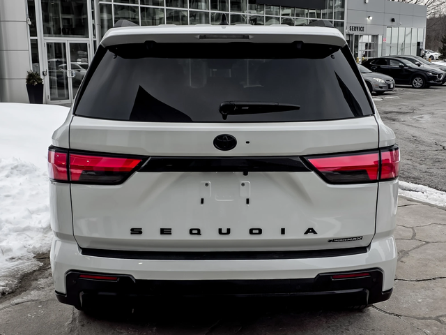 Toyota Sequoia LIMITED 4WD С РЕГИСТРАЦИЯ&АВТО КРЕДИТ - автомобили, коли, обяви за нови и употребявани 1