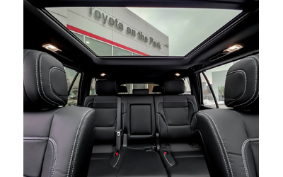 Toyota Sequoia LIMITED 4WD С РЕГИСТРАЦИЯ&АВТО КРЕДИТ - автомобили, коли, обяви за нови и употребявани 9