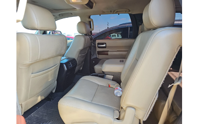 Toyota Sequoia PLATINUM* 5.7* V8* ПОДГРЕВ* КАМЕРА* КЕЙЛЕС - автомобили, коли, обяви за нови и употребявани 12