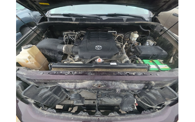 Toyota Sequoia 5.7* V8* ПОДГРЕВ* КАМЕРА* КЕЙЛЕС* - автомобили, коли, обяви за нови и употребявани 16