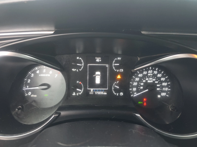 Toyota Sequoia 5.7* V8* ПОДГРЕВ* КАМЕРА* КЕЙЛЕС* - автомобили, коли, обяви за нови и употребявани 9