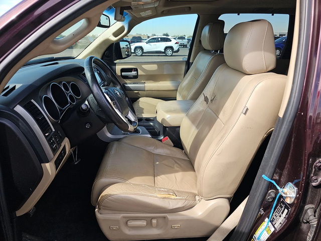 Toyota Sequoia LIMITED* 5.7* V8* ПОДГРЕВ* КАМЕРА* КЕЙЛЕС - автомобили, коли, обяви за нови и употребявани 12