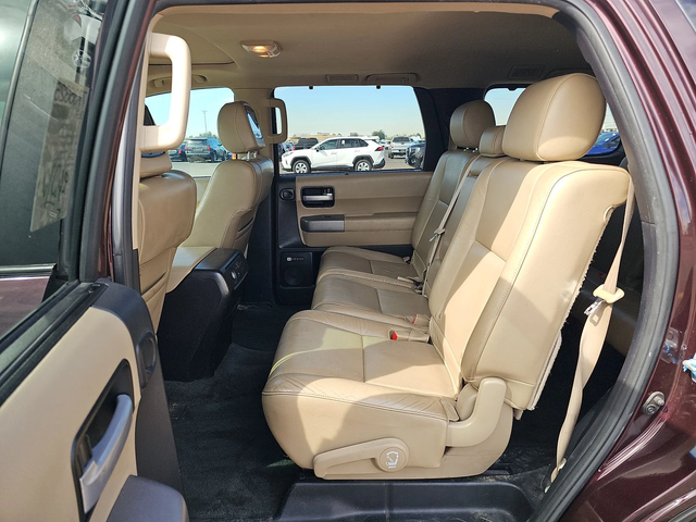 Toyota Sequoia LIMITED* 5.7* V8* ПОДГРЕВ* КАМЕРА* КЕЙЛЕС - автомобили, коли, обяви за нови и употребявани 13