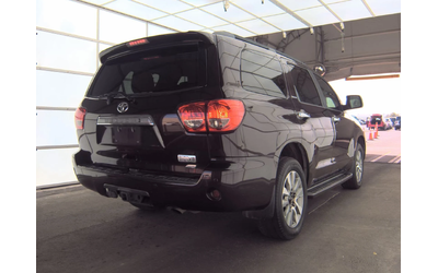 toyota-sequoia - 1
