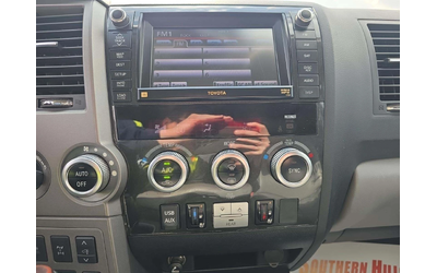 Toyota Sequoia PLATINUM* 5.7* V8* ПОДГРЕВ* КАМЕРА* КЕЙЛЕС - автомобили, коли, обяви за нови и употребявани 10