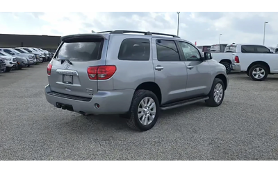 toyota-sequoia - 1
