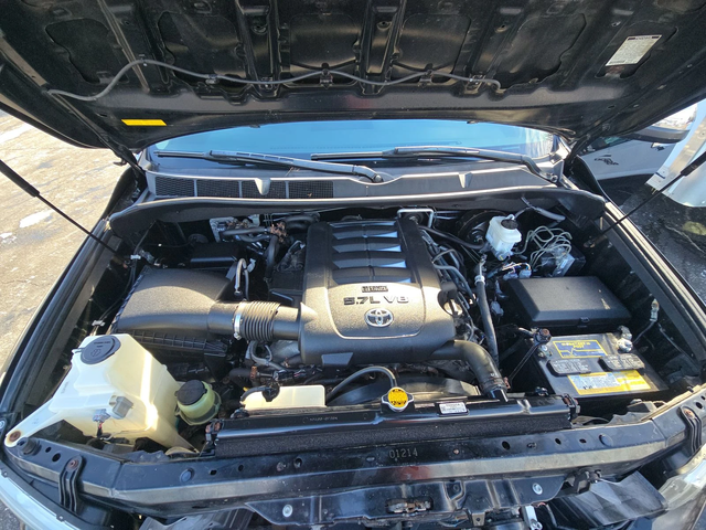 Toyota Sequoia PLATINUM* 5.7* V8* ПОДГРЕВ* КАМЕРА* КЕЙЛЕС - автомобили, коли, обяви за нови и употребявани 15