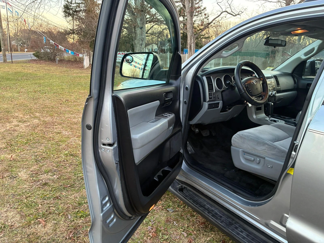 Toyota Sequoia АВТОПИЛОТ* КЕЙЛЕС* ЕЛ* СЕДАЛКИ* - автомобили, коли, обяви за нови и употребявани 11