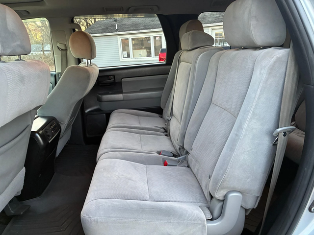 Toyota Sequoia АВТОПИЛОТ* КЕЙЛЕС* ЕЛ* СЕДАЛКИ* - автомобили, коли, обяви за нови и употребявани 13