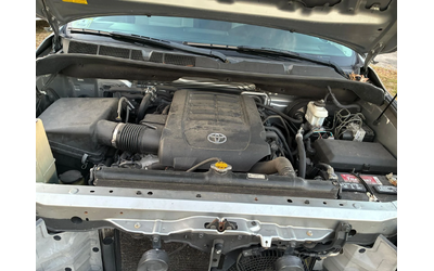 Toyota Sequoia АВТОПИЛОТ* КЕЙЛЕС* ЕЛ* СЕДАЛКИ* - автомобили, коли, обяви за нови и употребявани 15