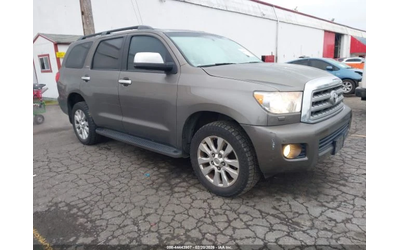 toyota-sequoia - 0