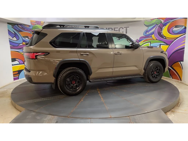 Toyota Sequoia TRD Pro HYBRID 4WD * АвтоКредит* Цена до БГ - автомобили, коли, обяви за нови и употребявани 3