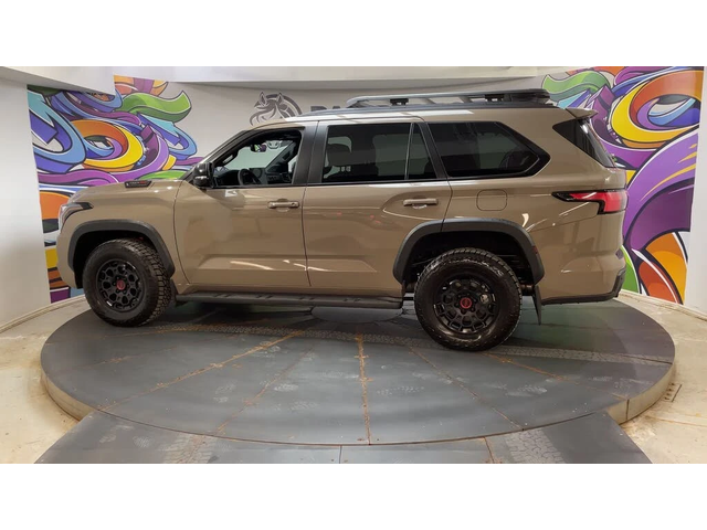 Toyota Sequoia TRD Pro HYBRID 4WD * АвтоКредит* Цена до БГ - автомобили, коли, обяви за нови и употребявани 6