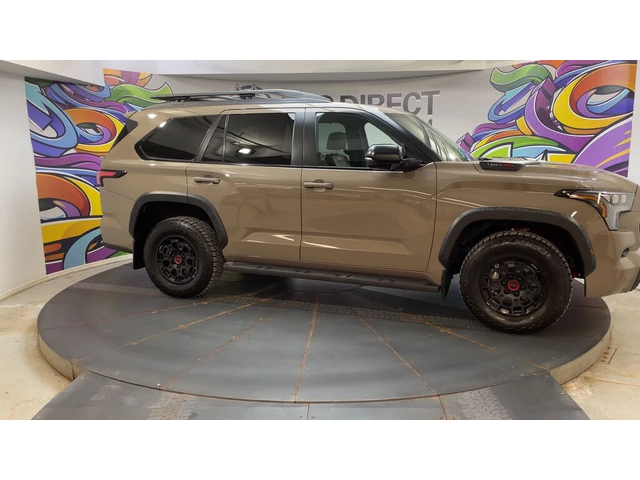 Toyota Sequoia TRD Pro HYBRID 4WD * АвтоКредит* Цена до БГ - автомобили, коли, обяви за нови и употребявани 7