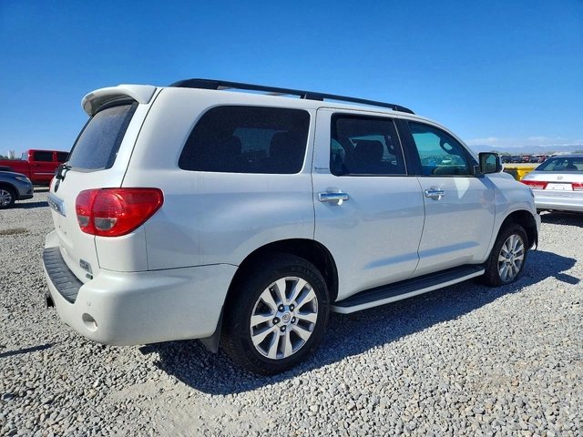 Toyota Sequoia PLATINUM 4WD| 5.7L V8 - автомобили, коли, обяви за нови и употребявани 5