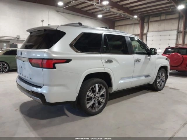 Toyota Sequoia SR5 4WD (Natl) - автомобили, коли, обяви за нови и употребявани 4