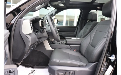 toyota-sequoia - 4