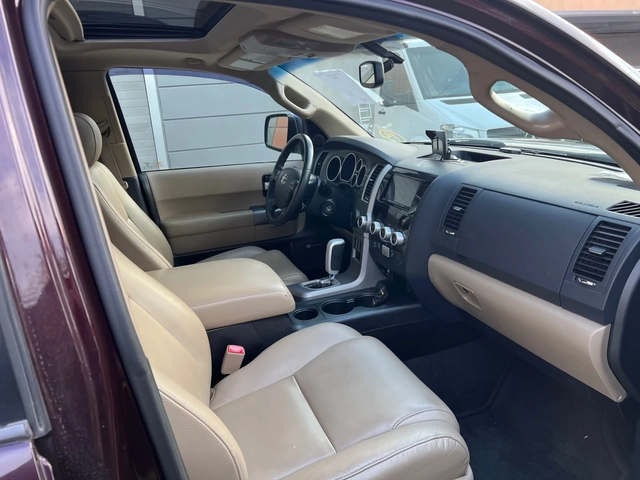 Toyota Sequoia 5.7 Limited - автомобили, коли, обяви за нови и употребявани 13