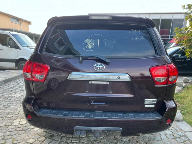 Toyota Sequoia 5.7 Limited - автомобили, коли, обяви за нови и употребявани 5