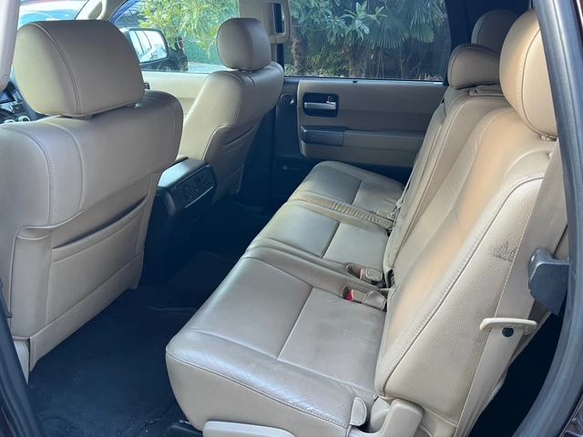 Toyota Sequoia 5.7 Limited - автомобили, коли, обяви за нови и употребявани 9