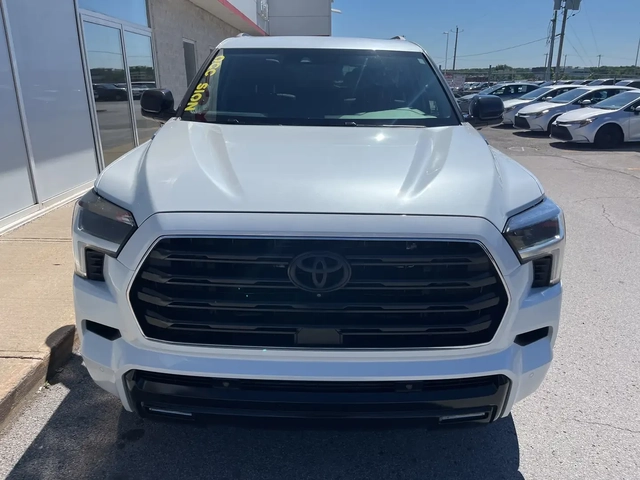 Toyota Sequoia LIMITED* AWD* ОБДУХВАНЕ* ОТ ТОЙОТА - автомобили, коли, обяви за нови и употребявани 6