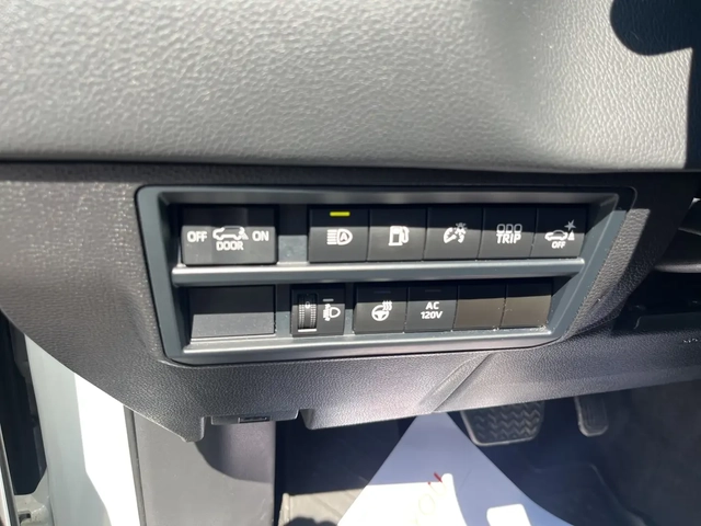 Toyota Sequoia LIMITED* AWD* ОБДУХВАНЕ* ОТ ТОЙОТА - автомобили, коли, обяви за нови и употребявани 9