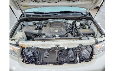 Toyota Sequoia PLATINUM* AWD* КАРАМЕЛ - автомобили, коли, обяви за нови и употребявани 11