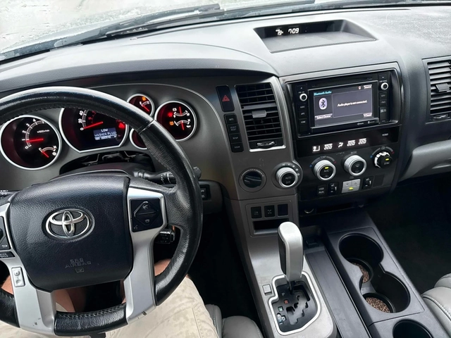 Toyota Sequoia LIMITED* М.ТОЧКА* КАМЕРА* ПОДГРЕВ* KEYLESS - автомобили, коли, обяви за нови и употребявани 8