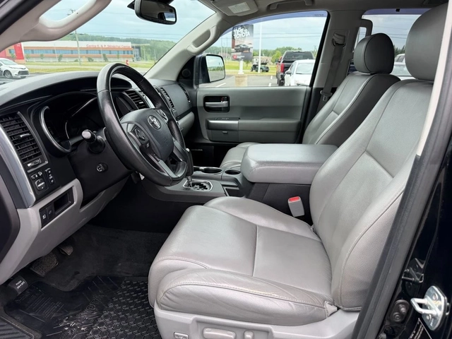 Toyota Sequoia LIMITED* 4WD* DISTRONIC* М.ТОЧКА* ПОДГРЕВ* КАМЕРА* - автомобили, коли, обяви за нови и употребявани 8