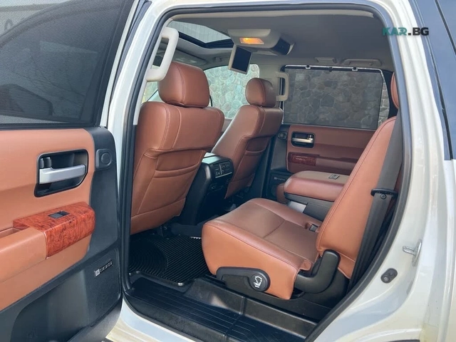 Toyota Sequoia PLATINUM* 4WD* DISTRONIC* М.ТОЧКА* КАМЕРА* ПОДГРЕВ - автомобили, коли, обяви за нови и употребявани 9