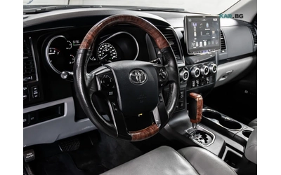 Toyota Sequoia PLATINUM* 4WD* JBL* PANO* ПОДГРЕВ* ОБДУХВАНЕ* TV* - автомобили, коли, обяви за нови и употребявани 6