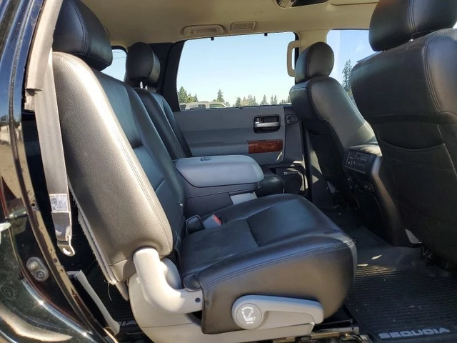 Toyota Sequoia PLATINUM - автомобили, коли, обяви за нови и употребявани 10