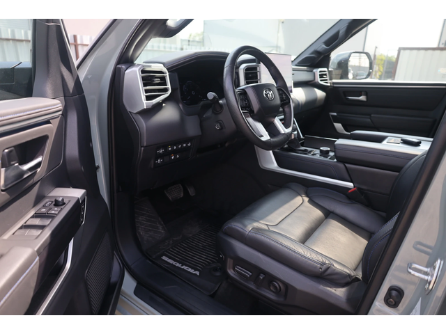 Toyota Sequoia Sequoia - автомобили, коли, обяви за нови и употребявани 12