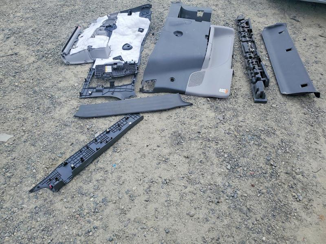 Toyota Sienna 3.5L 6 FRONT WHEEL DRIVE - автомобили, коли, обяви за нови и употребявани 12