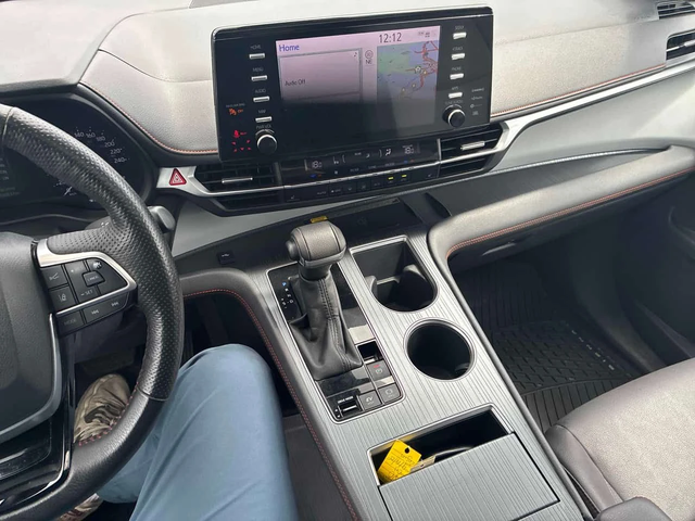 Toyota Sienna * AWD * PANO* KEYLESS* ПОДГРЕВ* - автомобили, коли, обяви за нови и употребявани 8