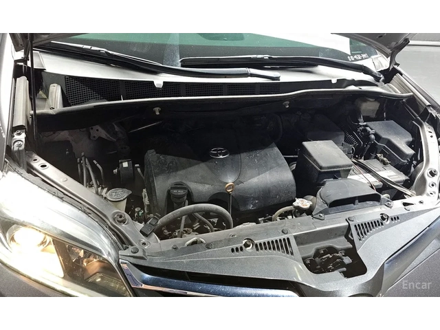 Toyota Sienna 3.5 V6 * LIMITED AWD * 7 МЕСТА * КАФЯВ КОЖЕН САЛОН - автомобили, коли, обяви за нови и употребявани 9