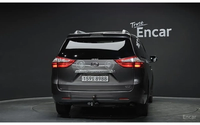 Toyota Sienna 3.5 V6 * LIMITED AWD * 7 МЕСТА * КАФЯВ КОЖЕН САЛОН - автомобили, коли, обяви за нови и употребявани 14