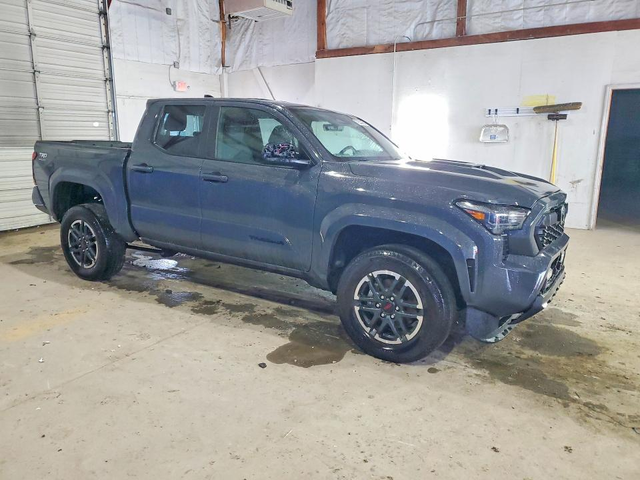 Toyota Tacoma 2.4L 4 Rear Wheel Drive w/4x4 - автомобили, коли, обяви за нови и употребявани 3