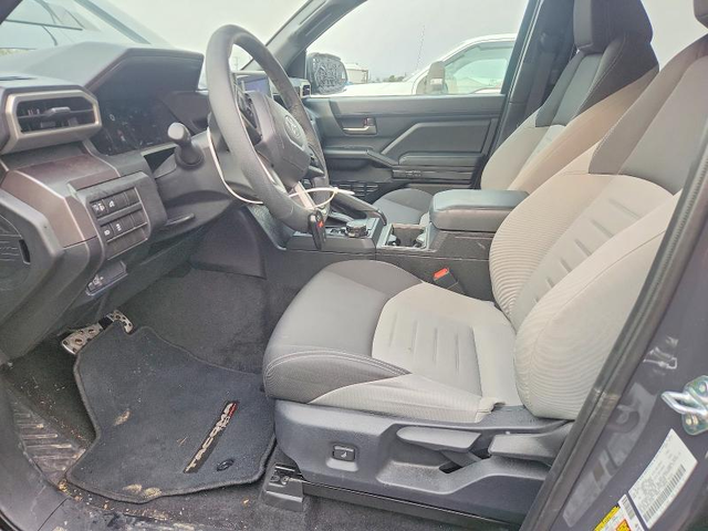Toyota Tacoma 2.4L 4 Rear Wheel Drive w/4x4 - автомобили, коли, обяви за нови и употребявани 6