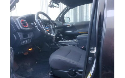 Toyota Tacoma 3.5L 6 Rear Wheel Drive w/4x4 - автомобили, коли, обяви за нови и употребявани 7