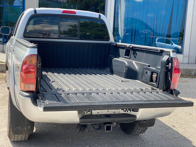 Toyota Tacoma 4.0i 4х4 - автомобили, коли, обяви за нови и употребявани 6