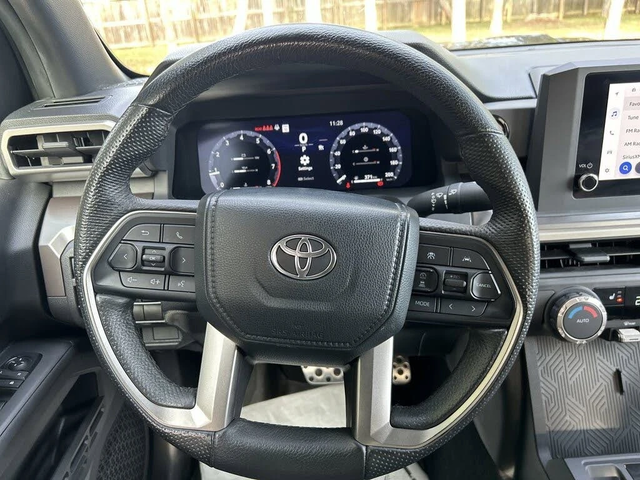 Toyota Tacoma TRD Sport Double Cab 4WD АвтоКредит (ЦЕНА ДО БГ) - автомобили, коли, обяви за нови и употребявани 12