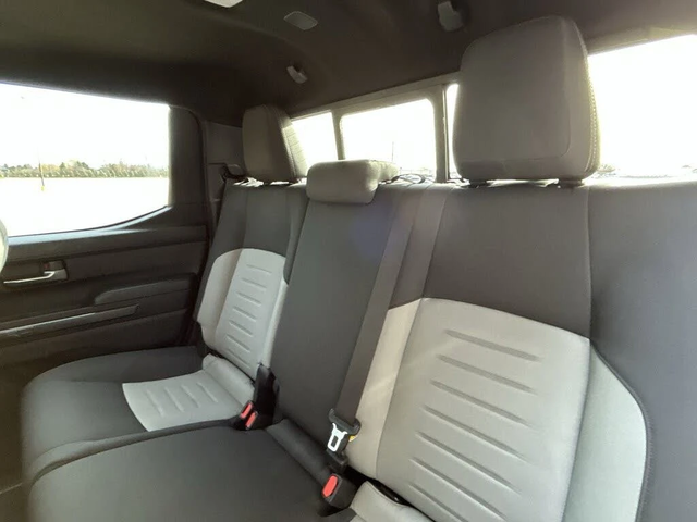 Toyota Tacoma TRD Sport Double Cab 4WD АвтоКредит (ЦЕНА ДО БГ) - автомобили, коли, обяви за нови и употребявани 13