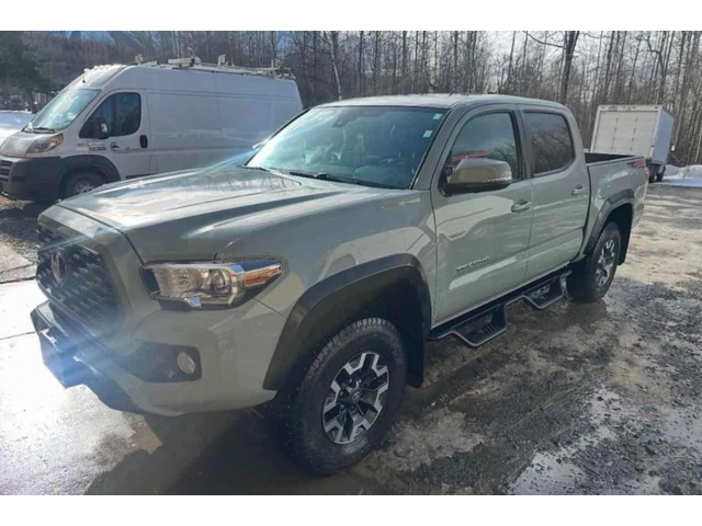 Toyota Tacoma * 4x4 Double Cab SB * CARFAX * БЕЗ ИНЦИДЕНТИ - автомобили, коли, обяви за нови и употребявани 14