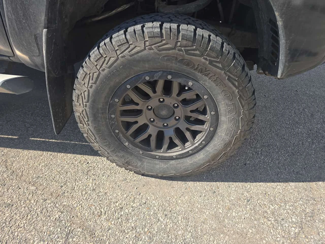 Toyota Tacoma * 4WD Double Cab V6* 2 КЛЮЧА* ПОДГРЕВ* KEYLESS* - автомобили, коли, обяви за нови и употребявани 6