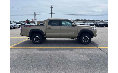 toyota-tacoma - 2